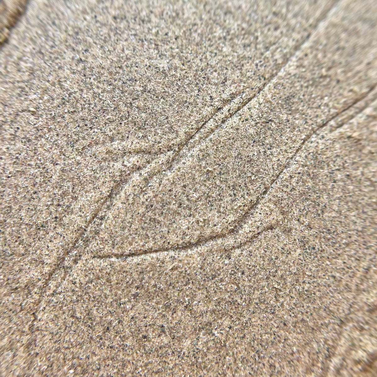 PAPAYA DRIP, résine CBD — détail de la surface et de la texture