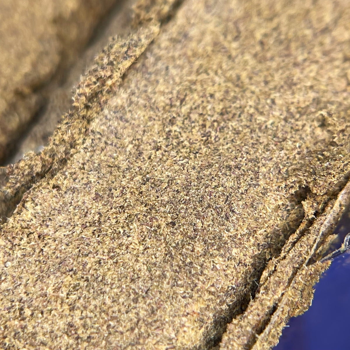 DONNY BURGER STATIC CBD 35%, résine CBD — détail de la surface et de la texture