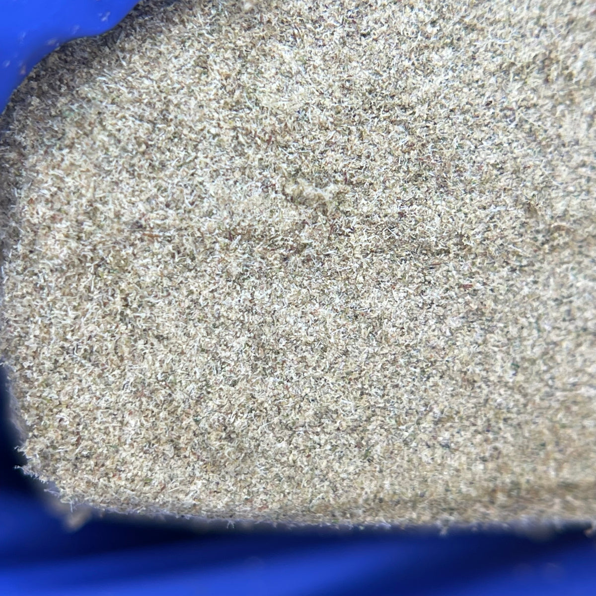BOTA DREAM, résine CBD — détail de la surface et de la texture
