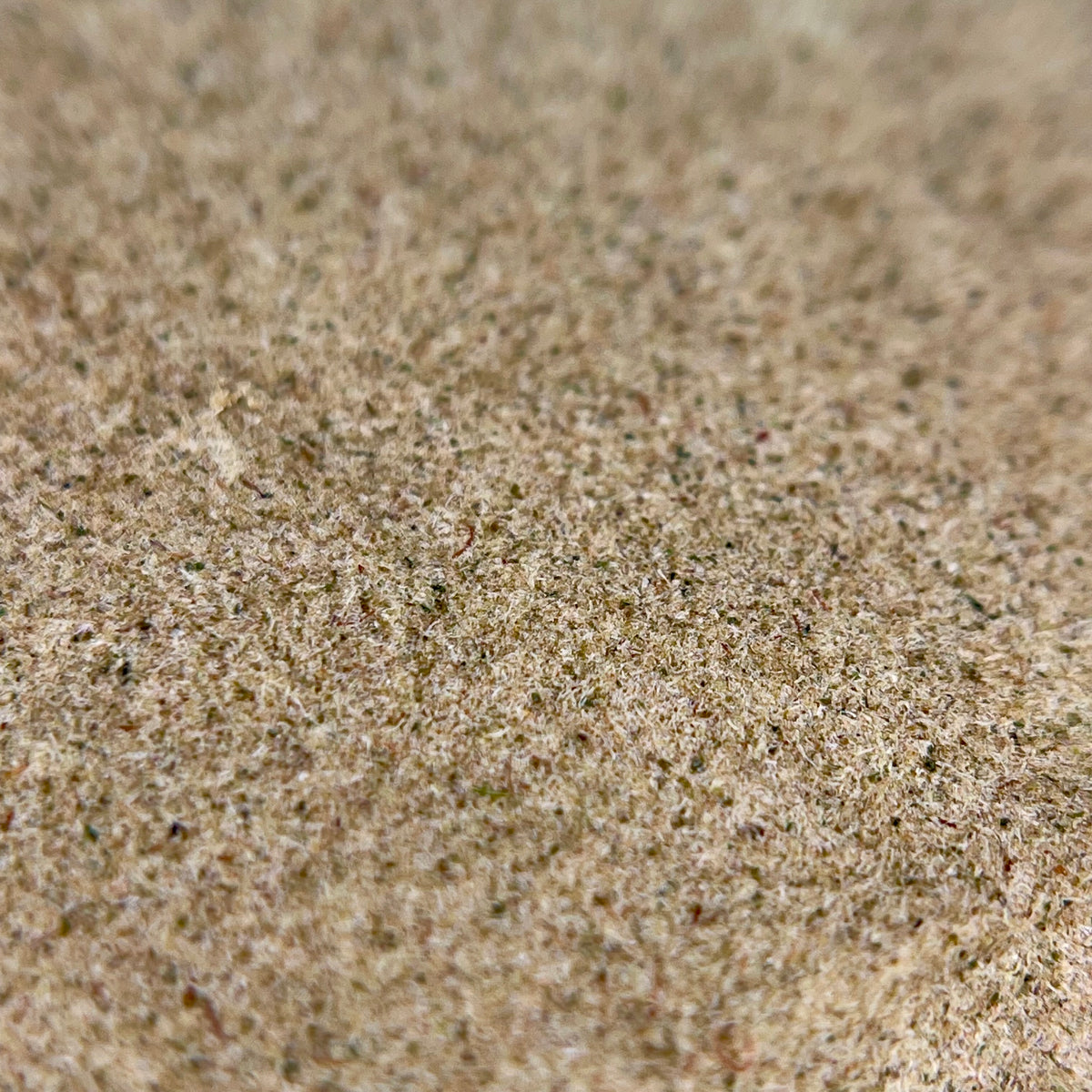 OREOZ, résine CBD — gros plan sur le grain de la résine