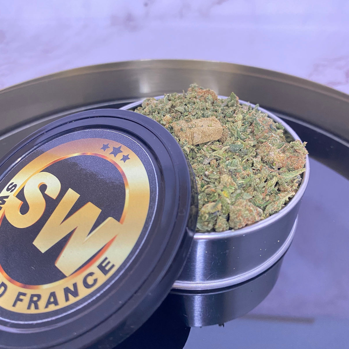 ALL FOR ONE, trim CBD maison — boîte de trim avec couvercle Sweet CBD France